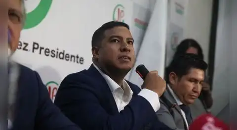 Ernesto Zunini cuestiona nueva versión de Alfredo Torres sobre conteo rápido: "Por lo menos, es extraño"