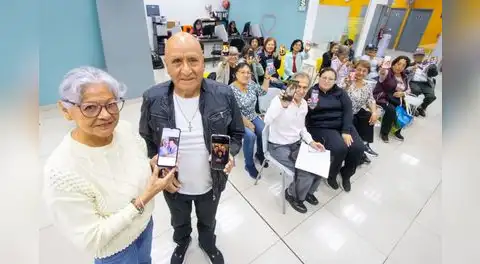 Día del Padre: Pensionistas de la ONP fortalecen lazos familiares aprendiendo herramientas digitales