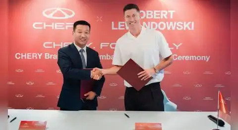 Chery presenta a Robert Lewandowski, leyenda del fútbol mundial, como su nuevo embajador global de marca