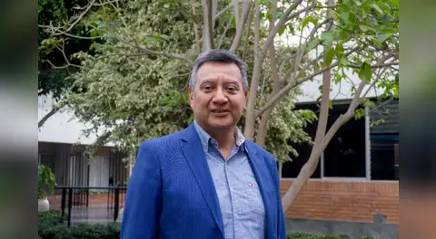 Ricardo Sumalavia: “Como escritor, no me impongo modas, ni temas que puedan vender mejor”