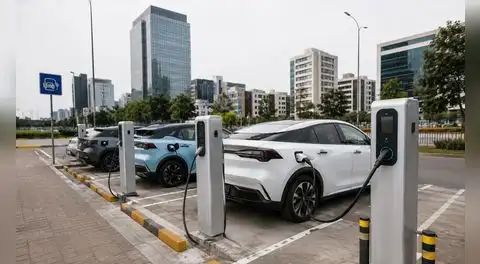 Autos eléctricos en Perú: ¿por qué las ventas suben 86% pero seguimos rezagados en la región?