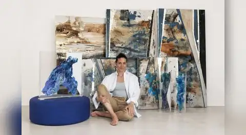 Yiriane Kahn reaparece con “Devenir. Geografía íntima del cambio”, por Czar Gutiérrez