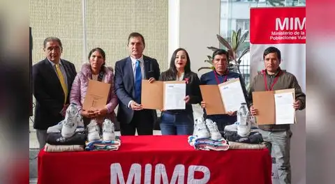 MIMP entrega bienes de apoyo social a 23 municipalidades de 12 regiones del país