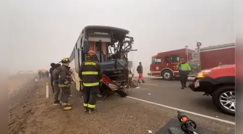 Trágico choque en Tacna deja cinco muertos y 15 heridos tras impacto entre dos buses y una camioneta