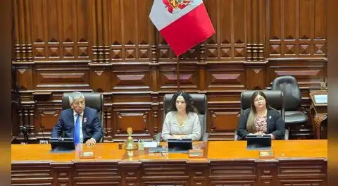 Cecilia Chacón a congresistas que enseñan sus votos: "Cualquier infracción es plausible a una denuncia constitucional"