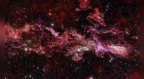 Un nuevo estudio científico revela que parte de la antimateria de la Vía Láctea podría estar escapando antes de desaparecer