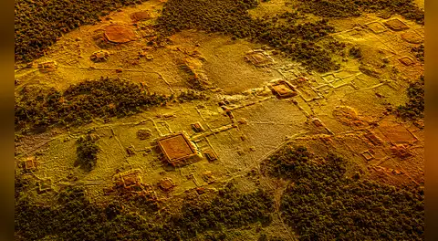 Una civilización perdida bajo la selva: científicos hallan más de 400 centros ceremoniales que reescriben el pasado de la Amazonía