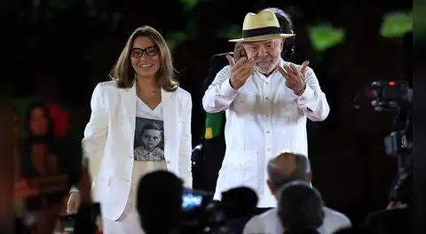 Lula da Silva oficializa su candidatura a la reelección en Brasil y reúne coalición para enfrentar a Flávio Bolsonaro