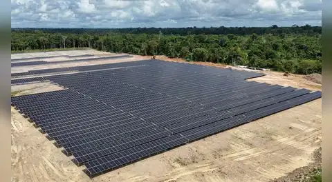 Electro Oriente impulsa energía limpia y confiable en las fronteras de Loreto