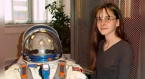La NASA la rechazó a los 14 años: terminó limpiando un inodoro espacial y hoy trabaja en la exploración de Marte