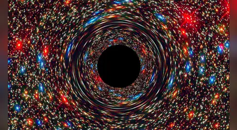 Un científico predice una fusión entre la humanidad y la inteligencia artificial en 2045: la singularidad tecnológica