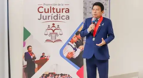 Corte de Sullana inicia curso de lengua de señas para fortalecer una atención inclusiva
