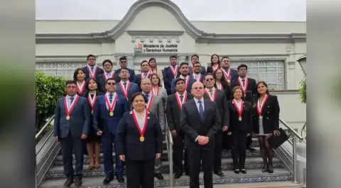 Procuraduría General incorpora a 25 nuevos procuradores públicos