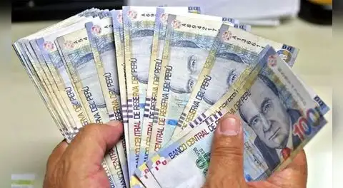 ¿Ganas más de S/1.300? Esto podría pasar con tu sueldo tras el aumento de la RMV