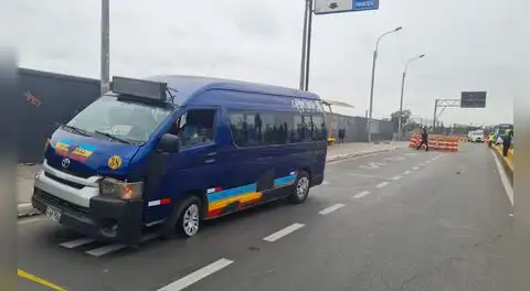 Una mujer muerta y varios heridos deja aparatoso choque de combi en la vía Evitamiento en el Rímac
