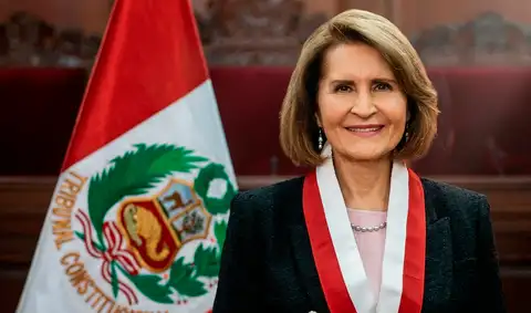 Luz Pacheco renuncia a la presidencia del Tribunal Constitucional tras 17 meses de vulnerar la ley y la Constitución