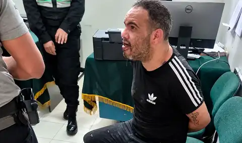 Arma robada a la PNP se usó en el asesinato de "China Polo" Arma robada a la PNP se usó en el asesinato de "China Polo"