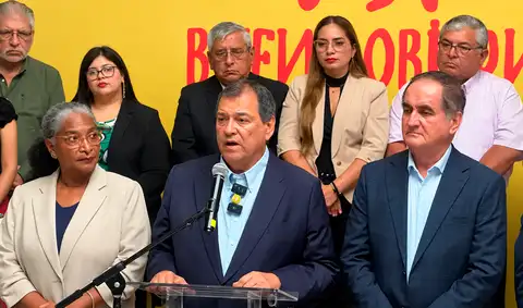 Jorge Nieto cuestiona a los senadores de su partido que votaron a favor de pedido de facultades: "Rompieron la disciplina"