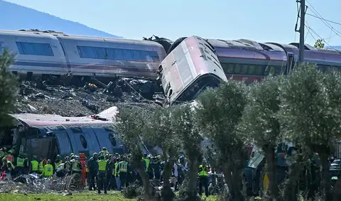 Colisión de dos trenes en España deja al menos 68 muertos y 80 heridos