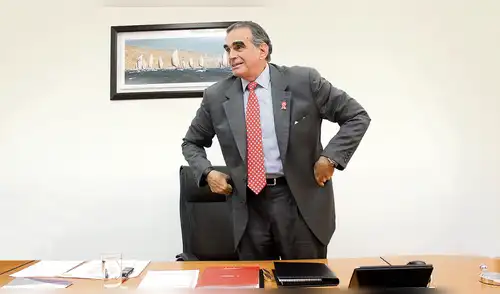 El congresista Pedro Olaechea renunció a la bancada oficialista