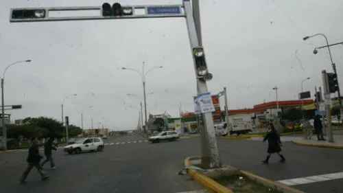 MML lanza número de whatsapp para reportar semáforos malogrados