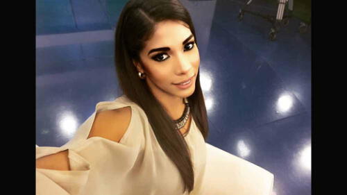 Karen Dejo pierde el control en fiesta y publica curioso video por error