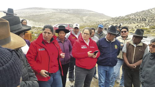 recorrido. Ministras Muñoz y Ruiz visitaron lagunas.