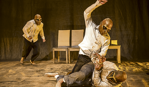 Los regalos es una crítica al machismo.