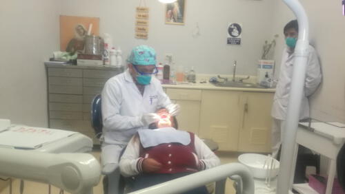 Huancayo: hospital Carrión implementa nuevo procedimiento de implantes dentales 