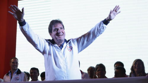 Denuncian que alcalde de La Molina gastó 46 mllns en asesorías