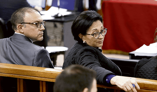 Rolando Reátegui: La orden de lavar el dinero salió de la misma Keiko Rolando Reátegui: La orden de lavar el dinero salió de la misma Keiko