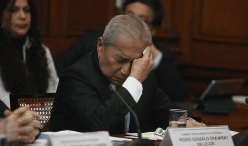 Petición para exigir destitución de Chávarry pasa las 30 mil firmas