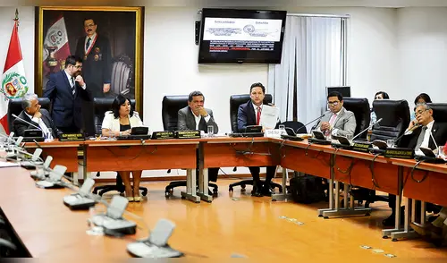 Salaverry busca anular proceso de Ética en su contra Salaverry busca anular proceso de Ética en su contra