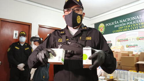 Policía incauta medicinas 'bambas'. Créditos: Luis Villanueva / URPI-GLR