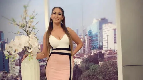 Cibernauta critica a Tilsa Lozano y conductora le responde de manera épica