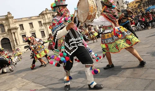  concurso Carnaval Vencedores de Ayacucho -2018 en la Plaza de Acho