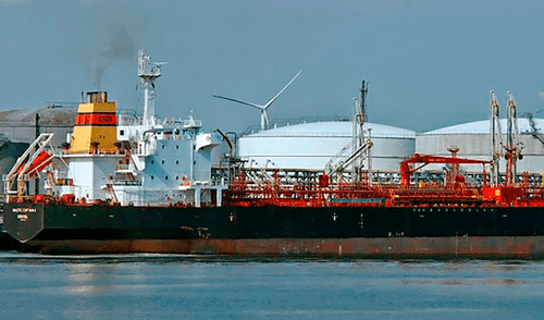 Estados Unidos vende un millón de barriles de petróleo iraní que fue incautado rumbo a Venezuela