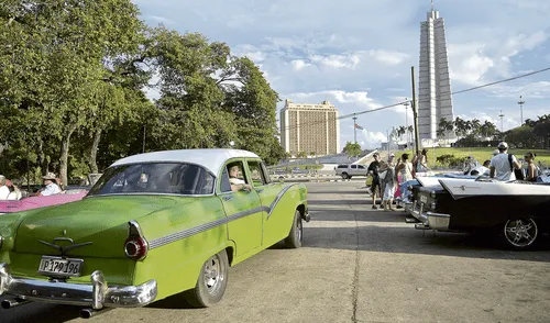 Nueva Carta Magna de Cuba le dice sí al mercado... pero sin boda gay
