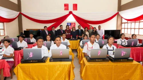 Áncash: colegio de Caraz quedó entre los mejores en feria de investigación en Brasil