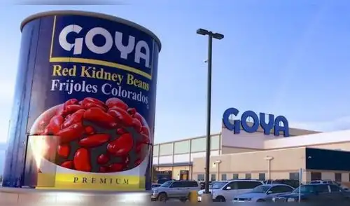 Estados Unidos: Inmigrante invirtió un dólar y creó un imperio de comida latina 