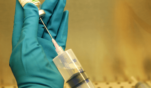 Mujer tuvo que adelantar su eutanasia por cumplir con la ley canadiense