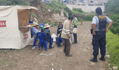 Policía detuvo a 50 personas en Sachaca por tomar licor pese a cuarentena. Policía detuvo a 50 personas en Sachaca por tomar licor pese a cuarentena.