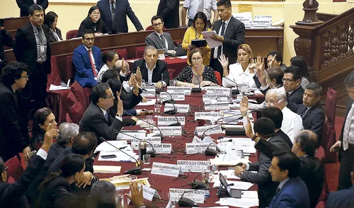 Congresistas insisten en tener el control de su propia inmunidad Congresistas insisten en tener el control de su propia inmunidad