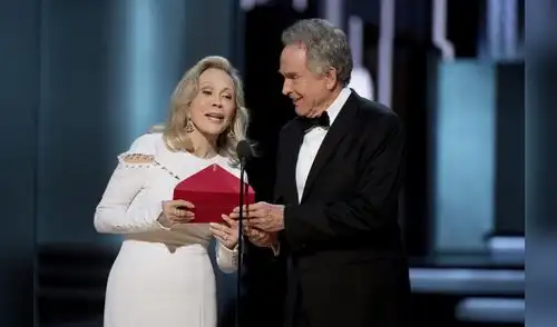 Faye Dunaway sobre error en el Oscar: "Me sentí muy culpable"