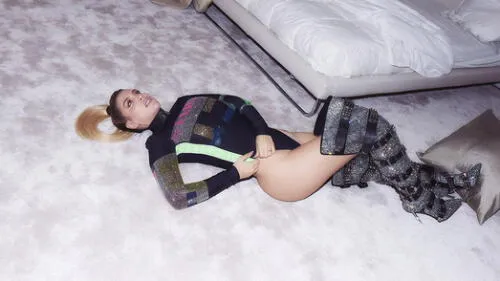 Wanda Nara reta a la censura con atrevida foto que expone zona íntima.