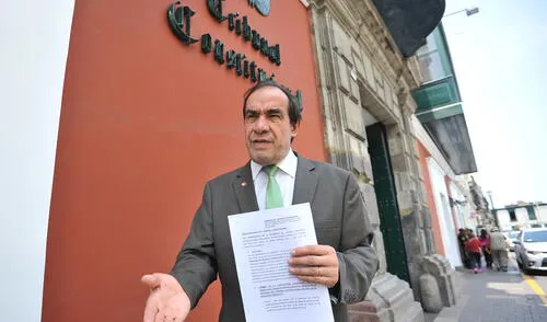 Presentan demanda ante el TC contra ley que crea la llamada “bancada mixta”
