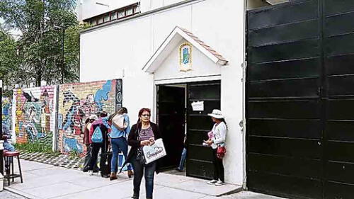 Denuncia. Vidal ingresó a local de Ugel cerca de la medianoche. Denuncia. Vidal ingresó a local de Ugel cerca de la medianoche.