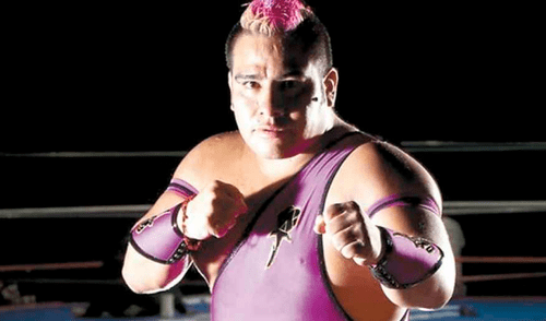 El luchador ‘exótico’, es uno de los más queridos por los seguidores de la AAA por su carisma, estilo y sus triunfos. (FOTO: Internet)