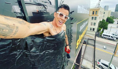 Steve-O promociona su nuevo show arriesgando su vida. Créditos: Instagram Steve-O