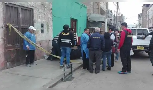 Hombre es encontrado muerto en vía pública en Trujillo